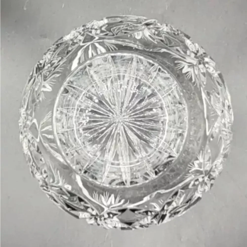 Vintage Mid Century Modern Pressed Glass Rose Starburst Crystal Bowl Vase 6.75”